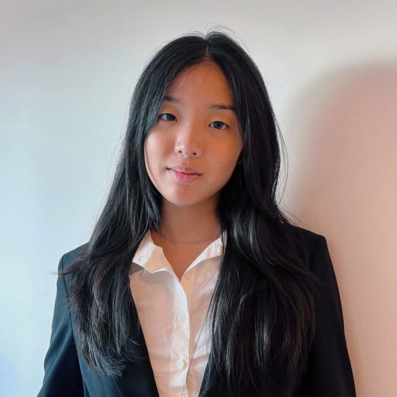 Evelyn Kim